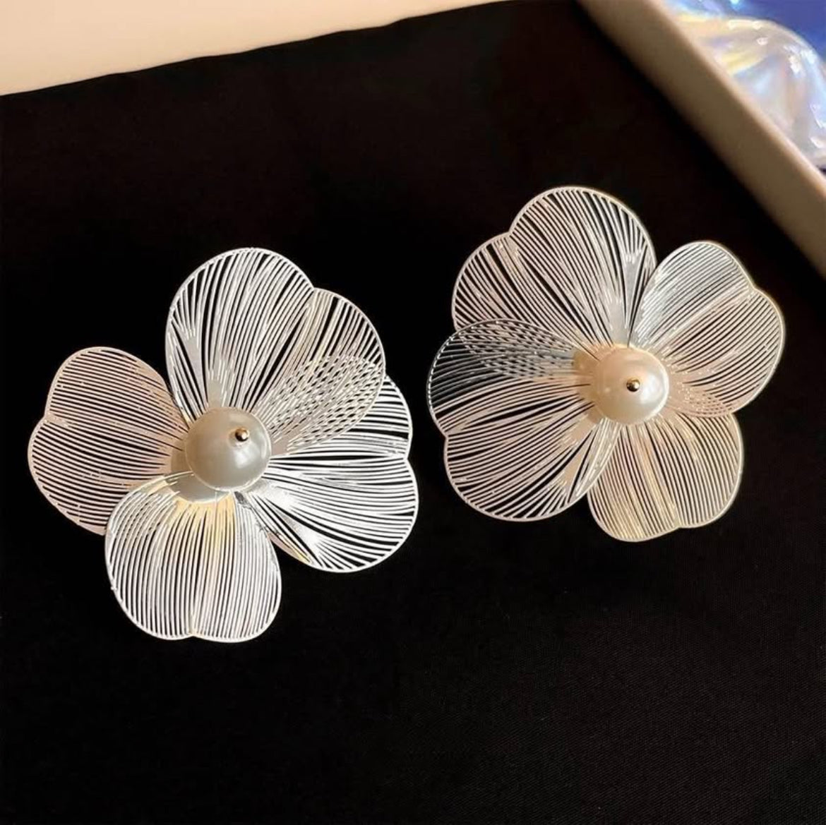White Platinum Toned Flower Earring