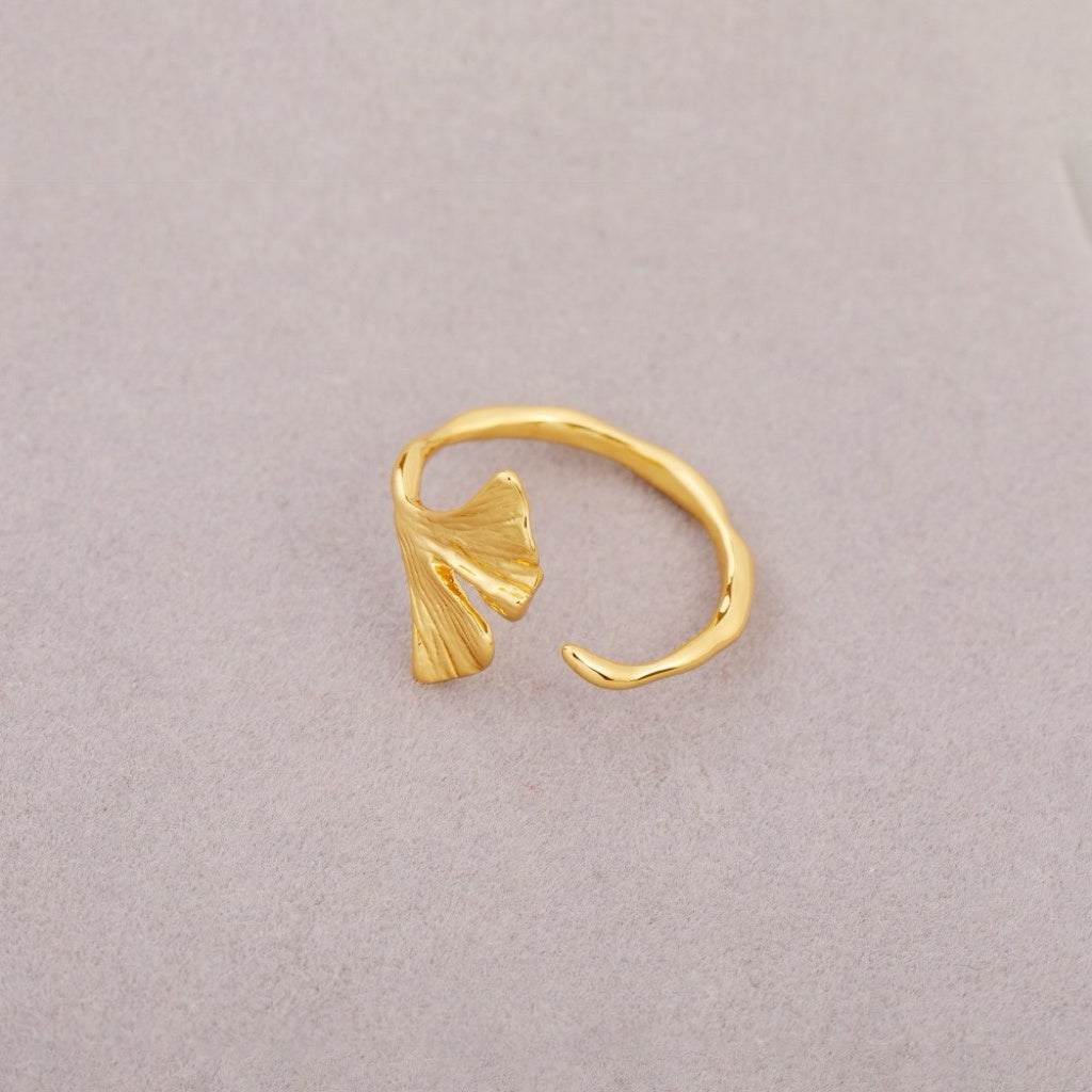Ginkgo Leaf Open Ring