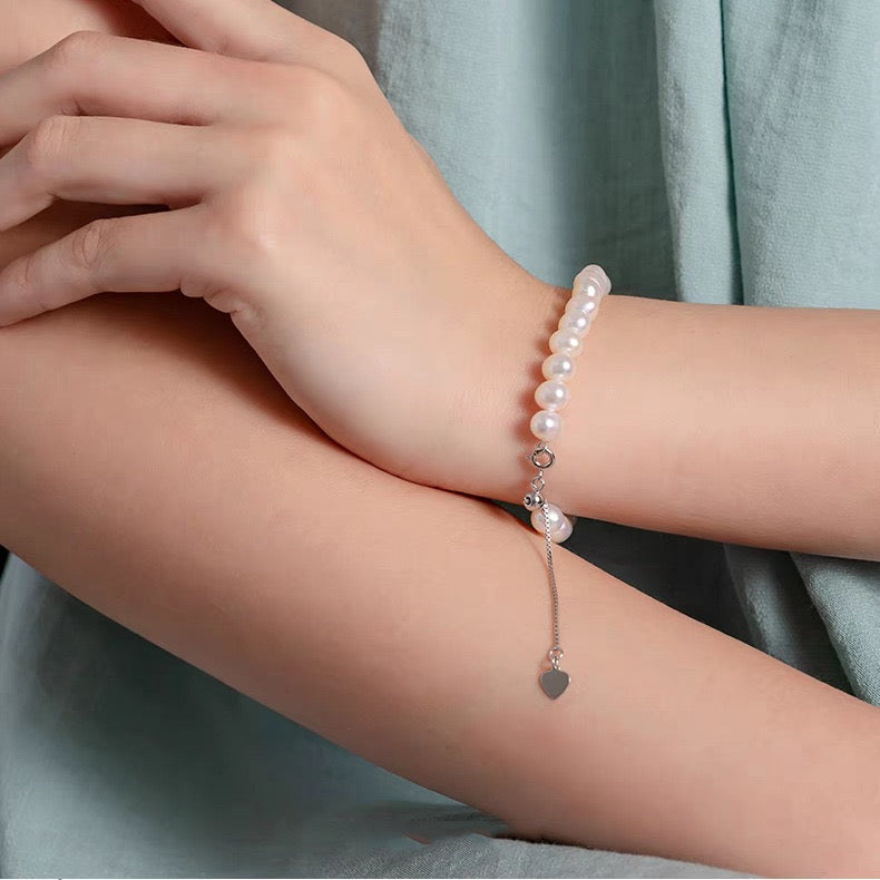 Cherry Blossom Pink Freshwater Pearl Bracelet (4–5mm)