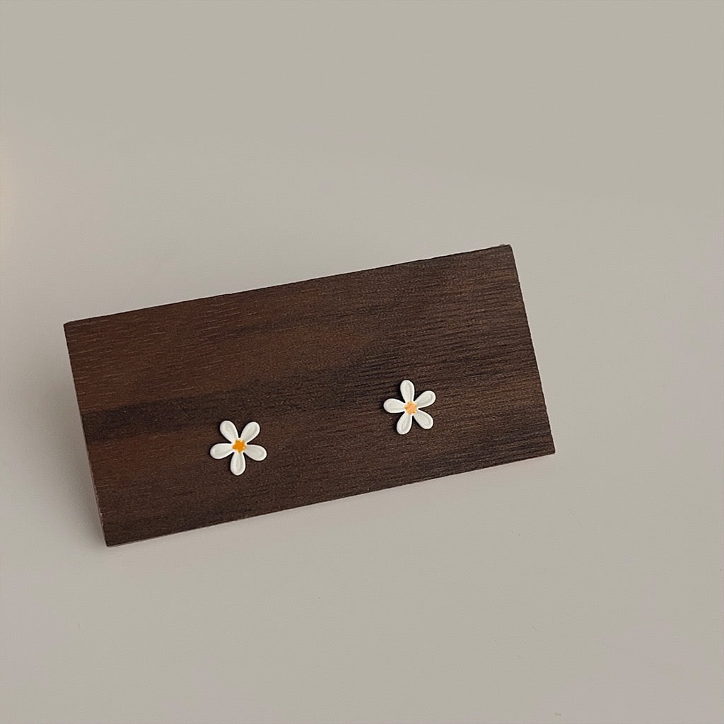Tiny Daisy Enamel Stud Earrings | Petite Bloom