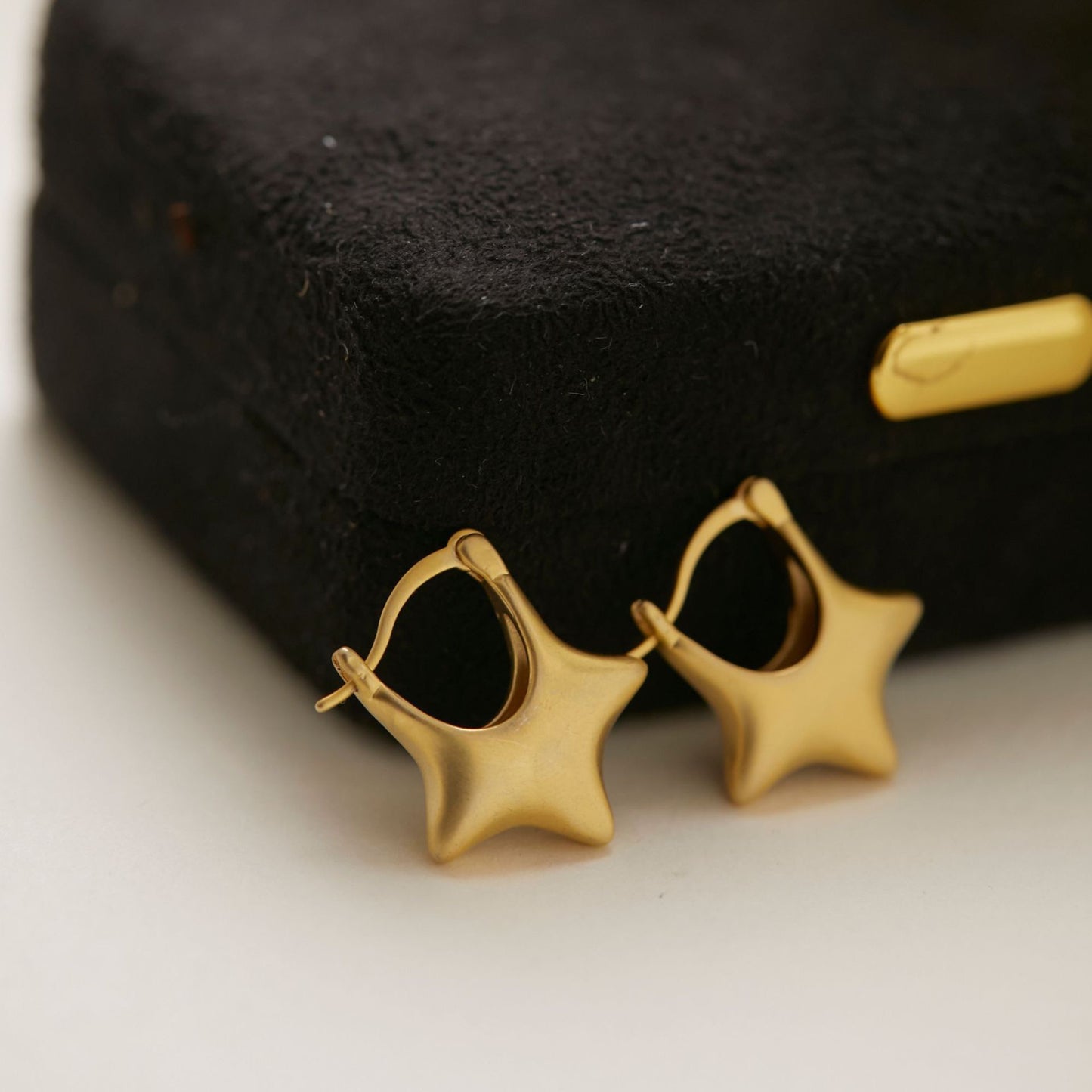 Gold Star Hoops