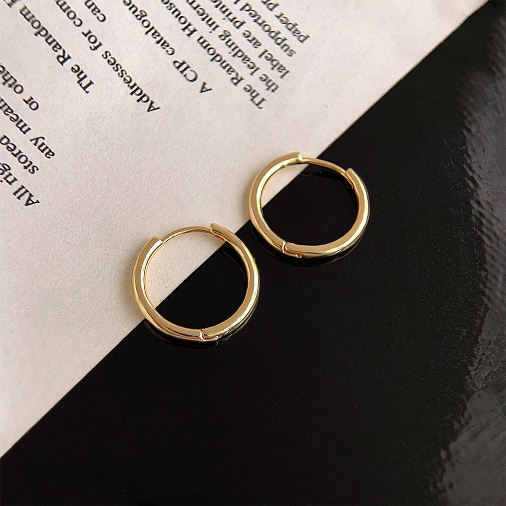 Gold Minimalist Hoops