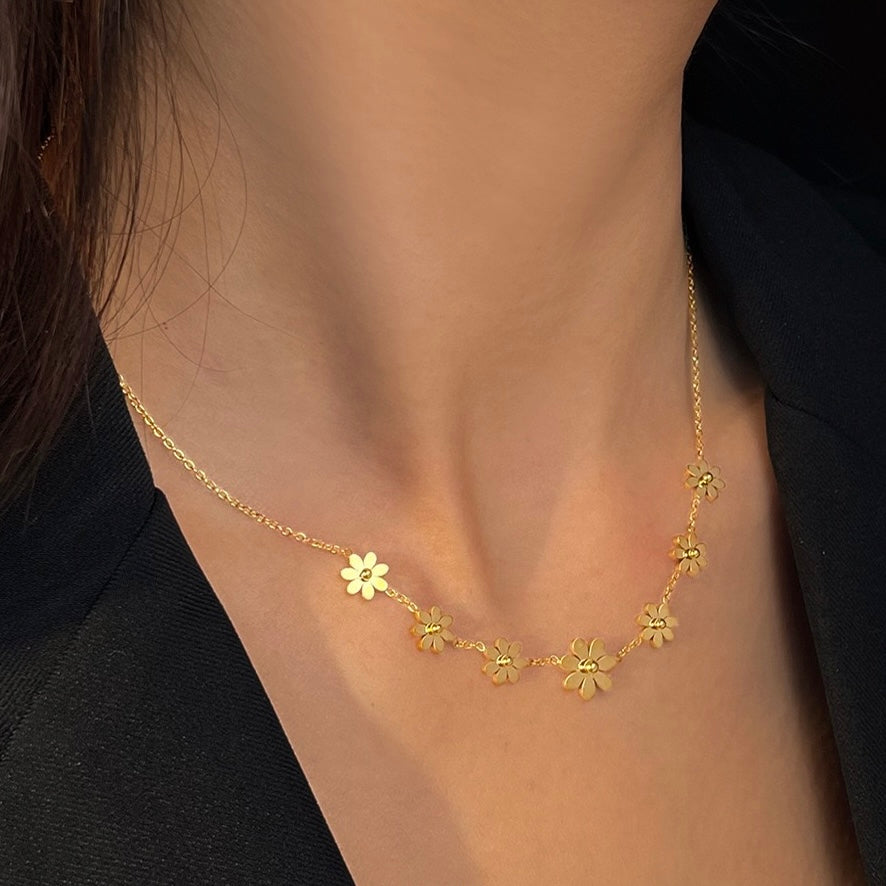 Waterproof Daisy Charm Necklace