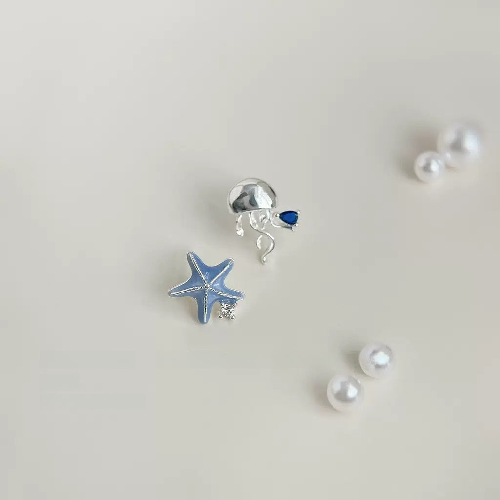 Ocean Mismatch Earrings | Starfish & Jellyfish Duo