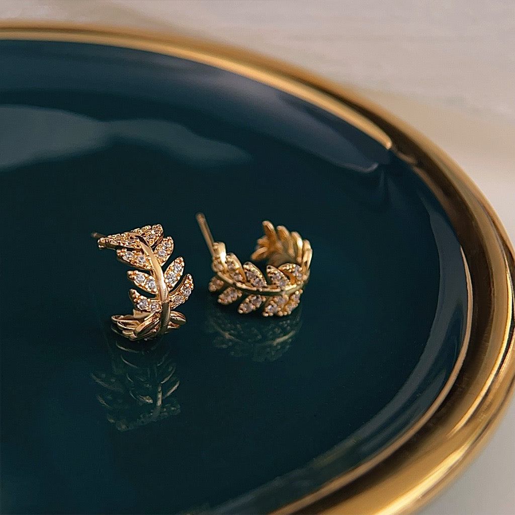 Golden Wheat Leaf Studs