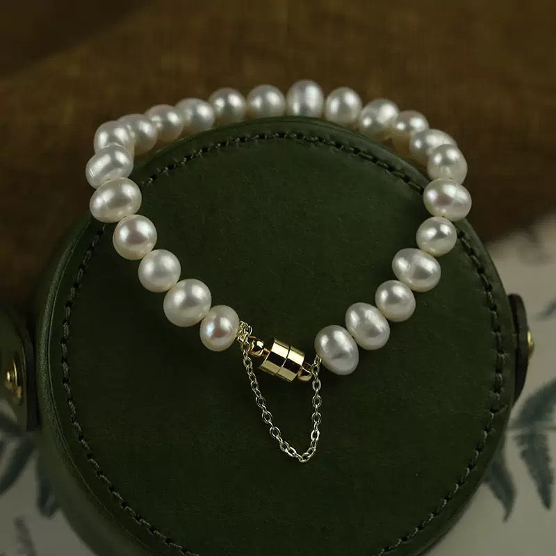 Natural Freshwater Pearl Bracelet | Magnetic Clasp