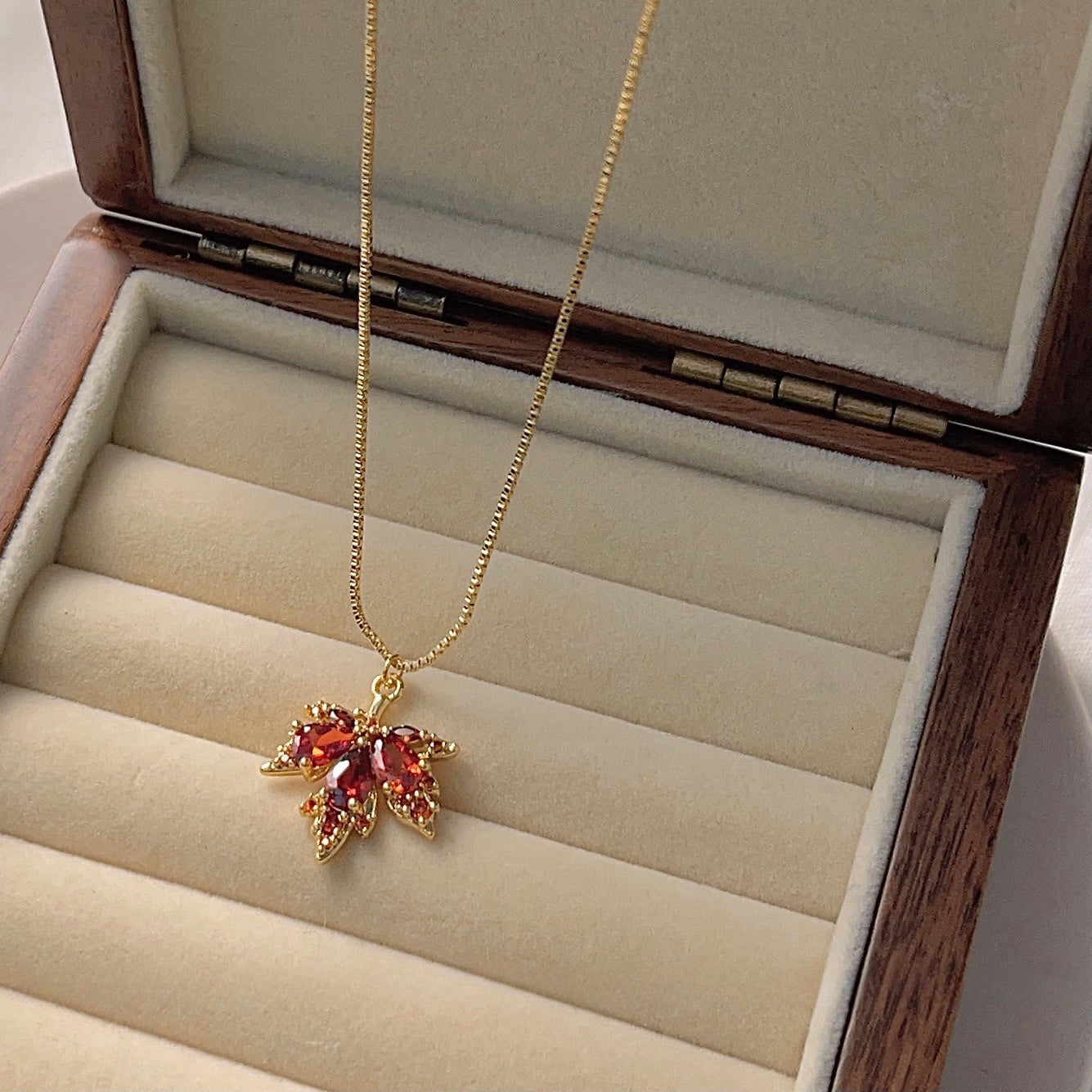 Red Maple Sparkle Necklace