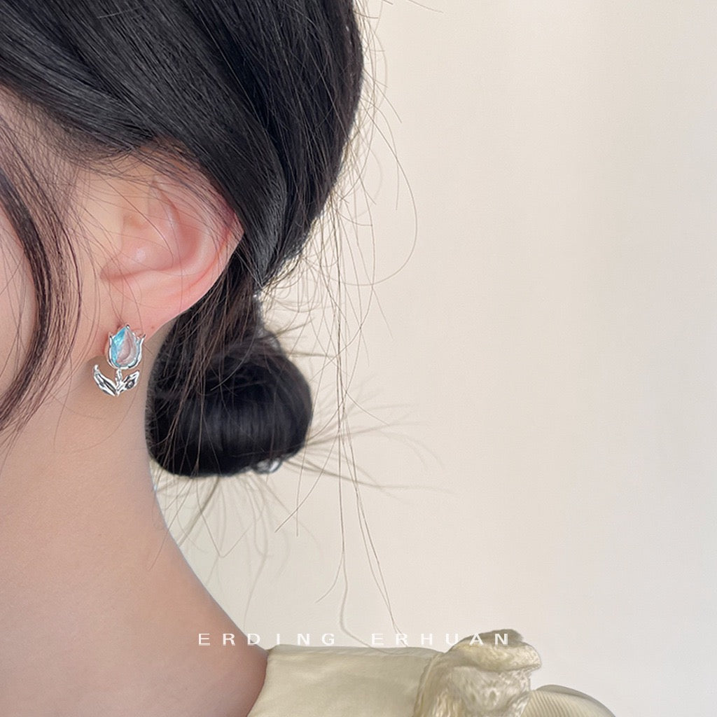 Tulip Bloom Earrings | Garden-Inspired Sparkle