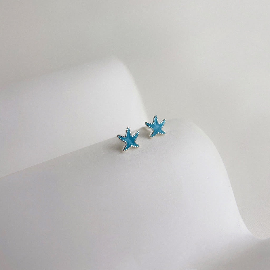 Tiny Blue Starfish Stud Earrings | Sea Breeze Mini
